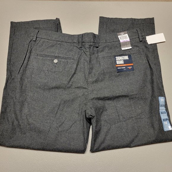 Dockers D2 Signature Khaki Pants - Straight Fit - Flat Front - 38x29 NWT - Picture 3 of 9